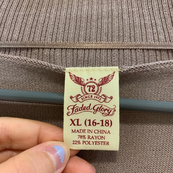 Faded Glory Grey Mauve Cardigan - Picture 3 of 6